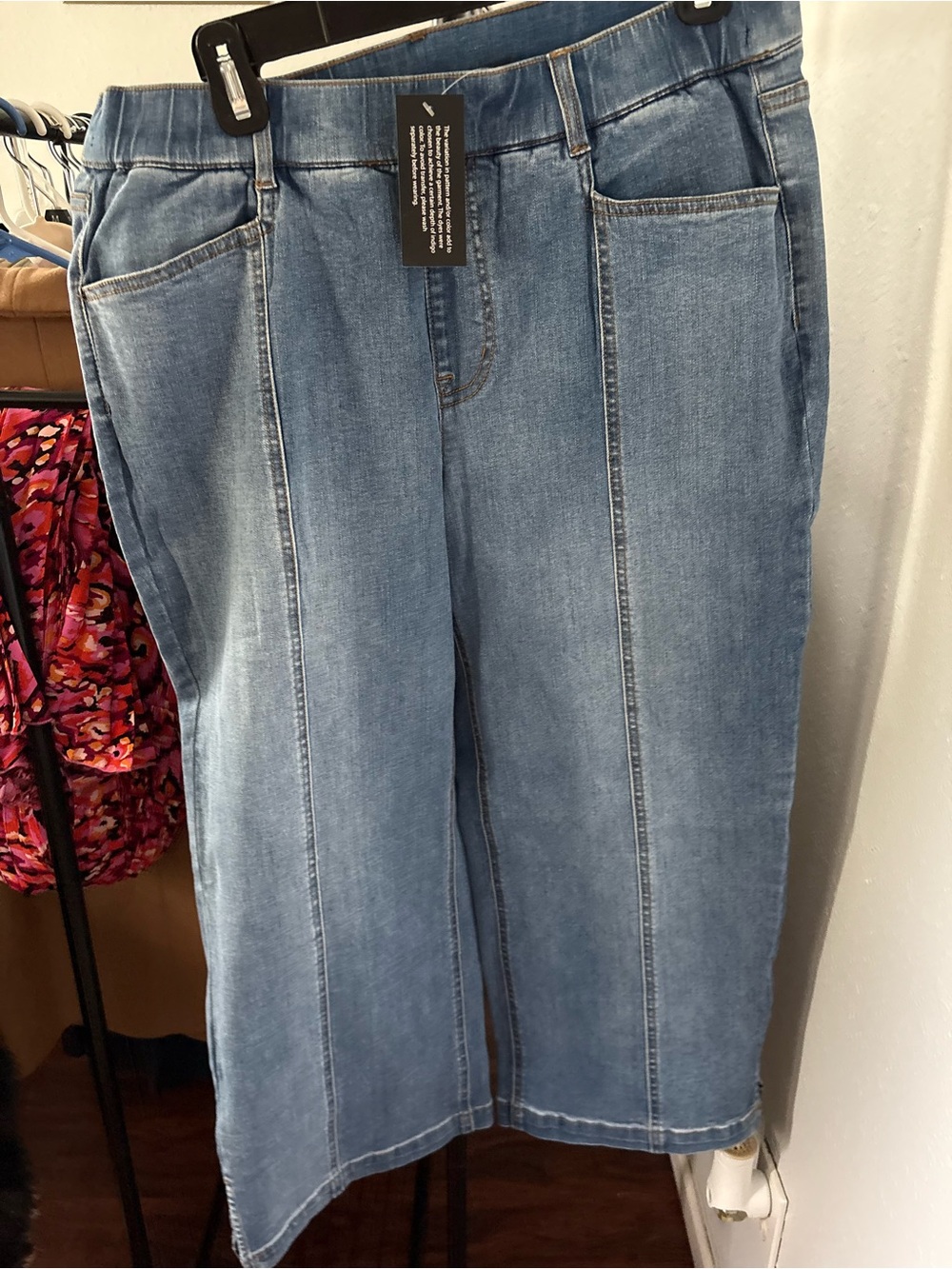 Isaac Mizrahi Light Blue Wide-Leg Cropped Jeans